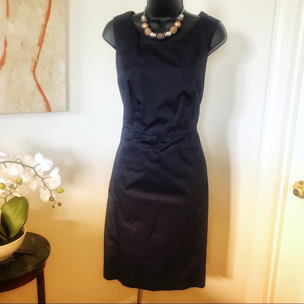 Loft Sleeveless Sheath Dress